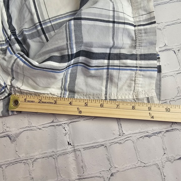 American Eagle Outfitters Chino Shorts Mens Size 31‎ Plaid Golf Casual 2009 - Picture 9 of 11